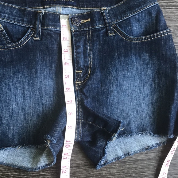 ROCK & Republic Hula stretch denim shorts 6 - Picture 11 of 11